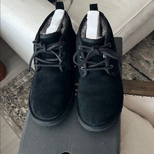 UGG Neumel Boots